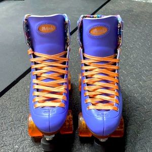 Barely used Moxi Roller Skates